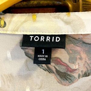 Torrid hi/low sheer top